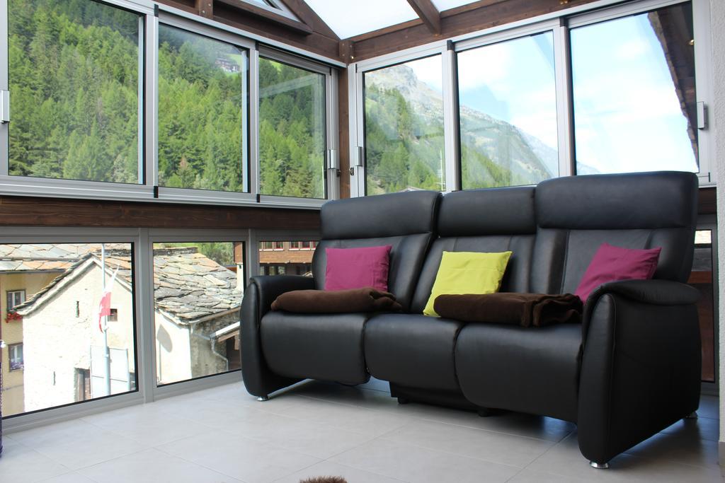 Apartamento Haus Dorf 7 Saas-Grund Exterior foto