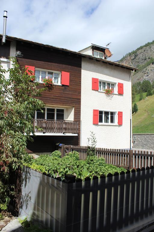 Apartamento Haus Dorf 7 Saas-Grund Exterior foto